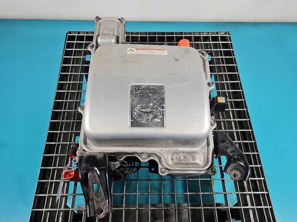 фото №1, Преобразователь тока toyota prius ii xw20 03- напряжения инвертор g9200-47111