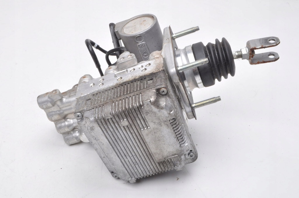 фото №9, Toyota auris ii e18 насос тормозная 47270-47030 47210-12230 anglik