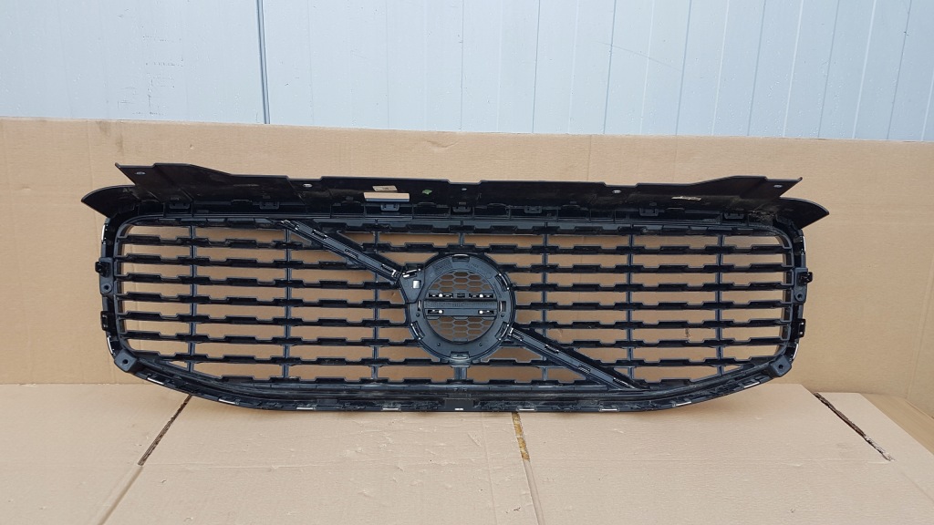 фото №10, Решётка радиатора решётка радиатора volvo xc60 ii r-design 17-