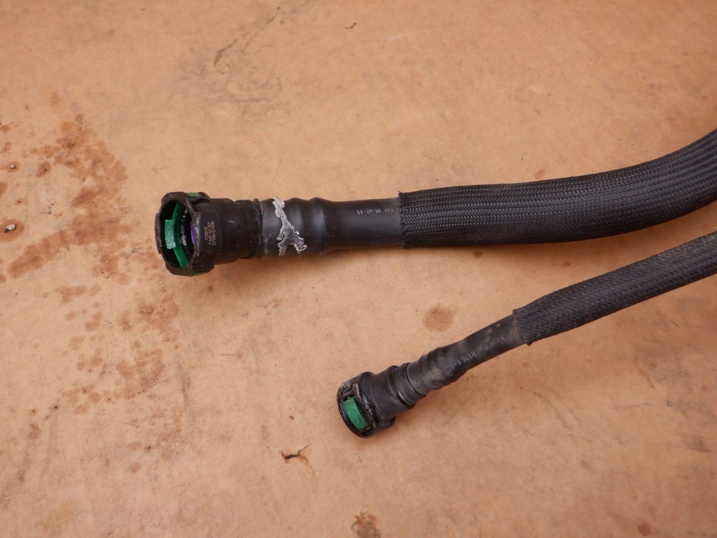 фото №3, Adblue заливная горловина труба ford connect mk2 lift 1.5 ecoblue