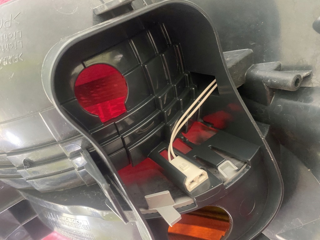 фото №12, Bmw 4 f32 f33 f36 przedlift лампа права задня w крила з led 7296098