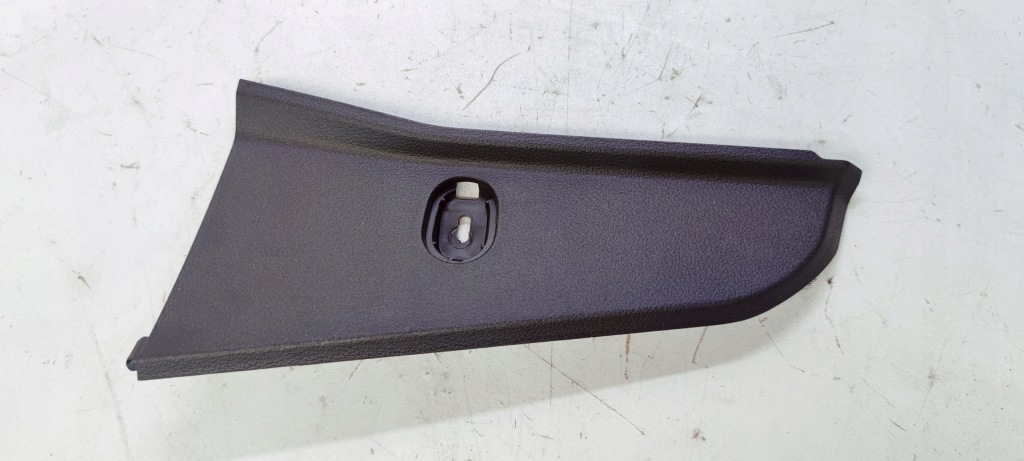 фото №1, Заглушка туннель правая audi a6 c8 4k1863312