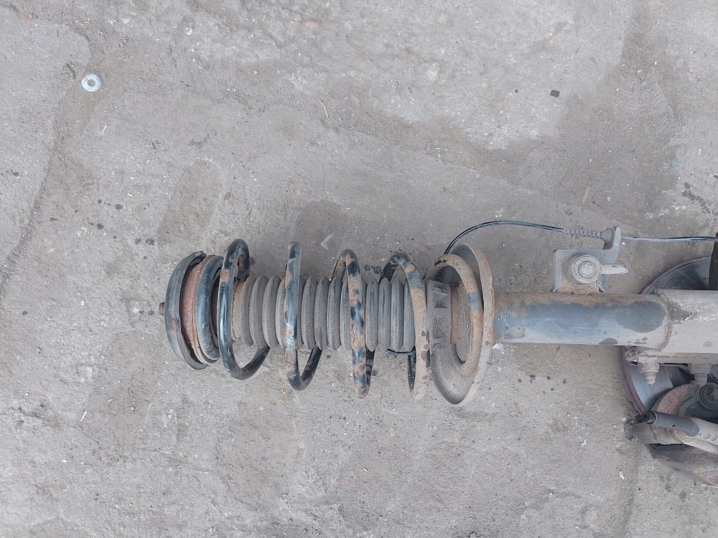 фото №7, Поворотный кулак перед правая citroen c4 ii 1.6 vti