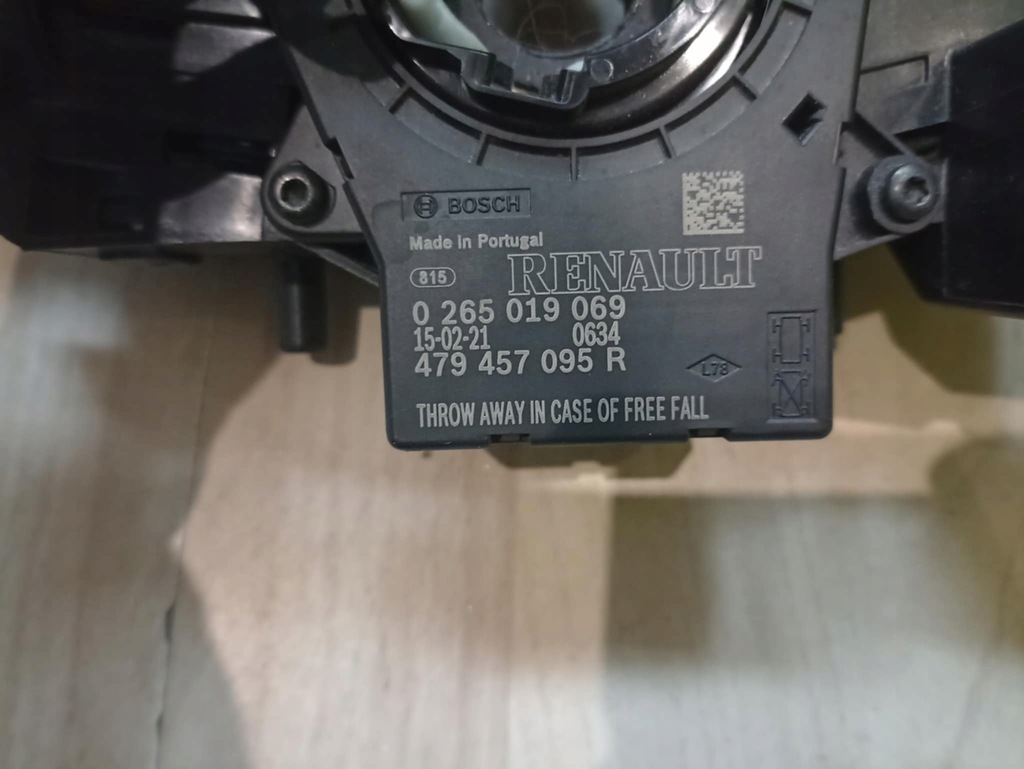 фото №4, Переключатель комбинированный kombajn переключатели лента renault dacia