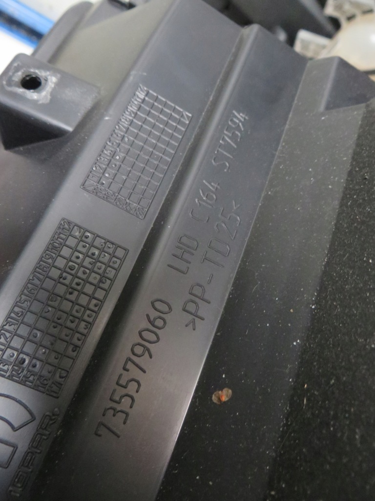 фото №2, Бардачок консоли jeep renegade 735579060 x