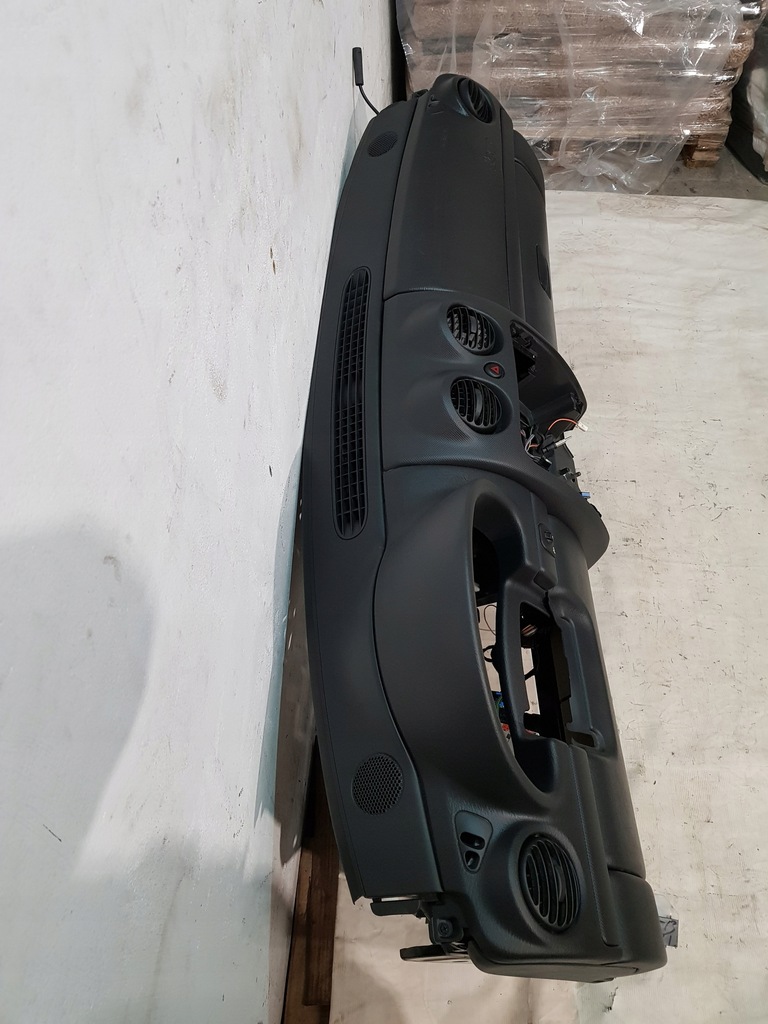 фото №6, Приборная панель приборная приборная панель jeep cherokee kj eu 3.7b