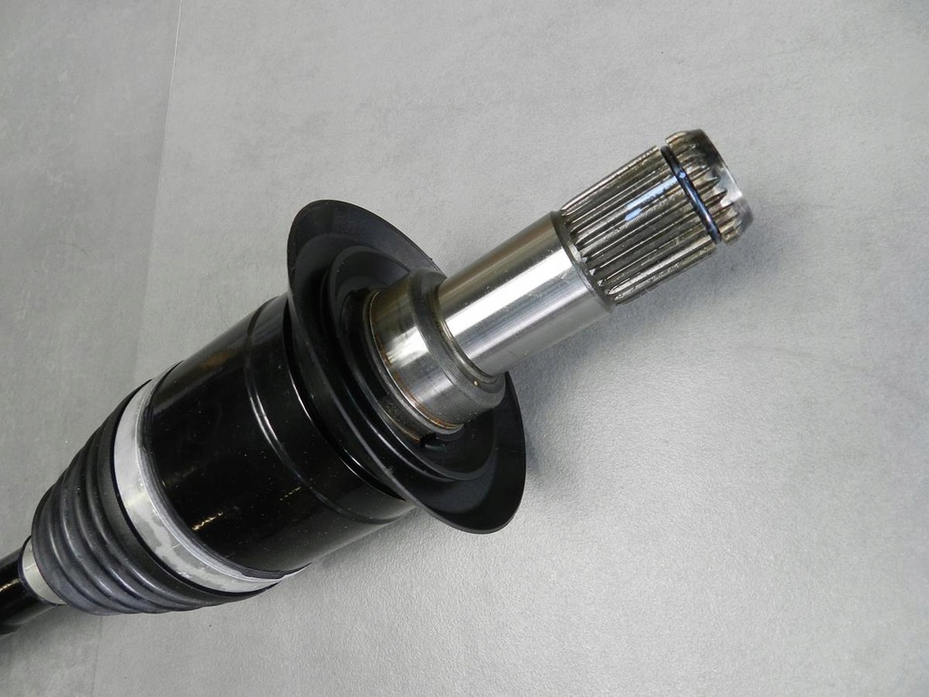 фото №4, Bmw 3 f34 привідний вал права задня 7609352