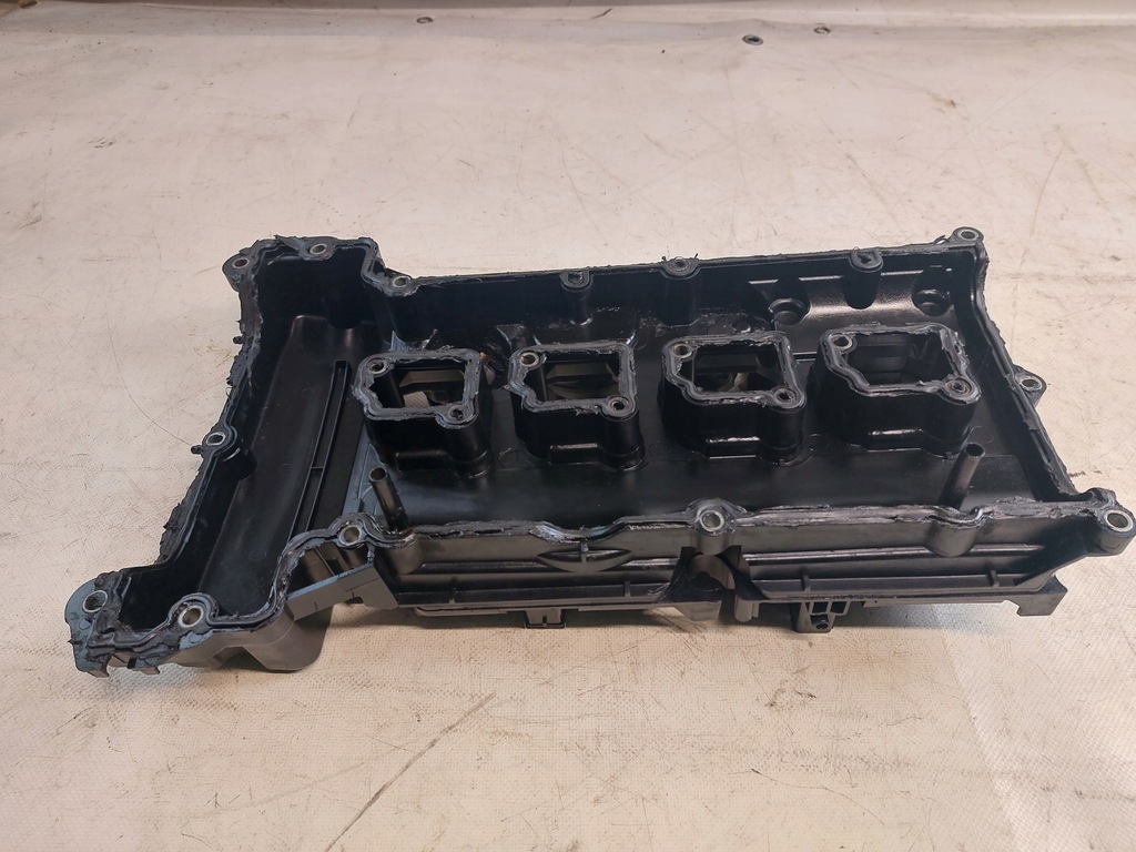 фото №12, Кришка клапанів mercedes w211 1.8 компресор