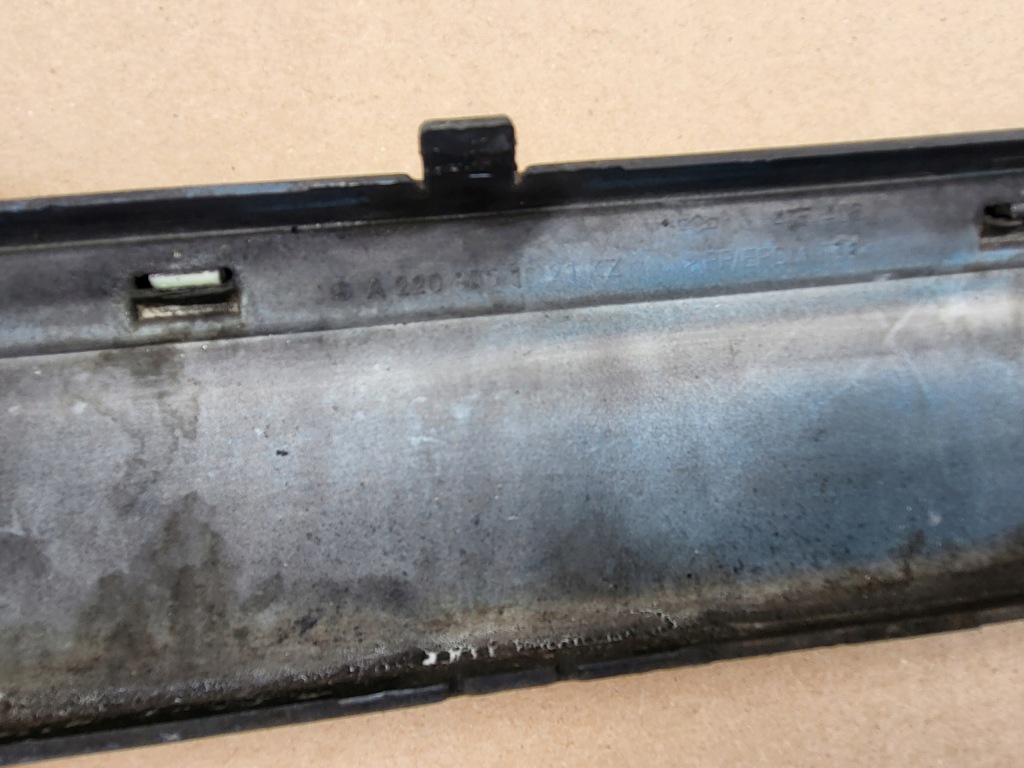 Молдинг бампера хром права задня накладка mercedes s w220 оригінальний номер eu в Україні