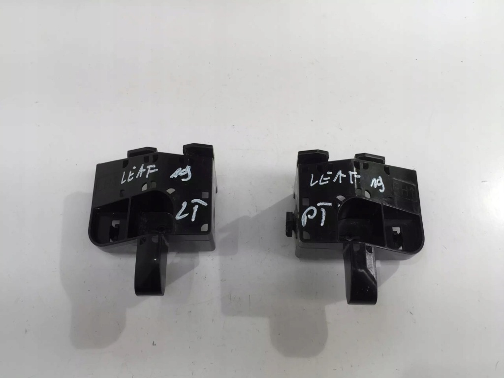 фото №1, Nissan leaf ii 2020 направляющая бампера задняя задний