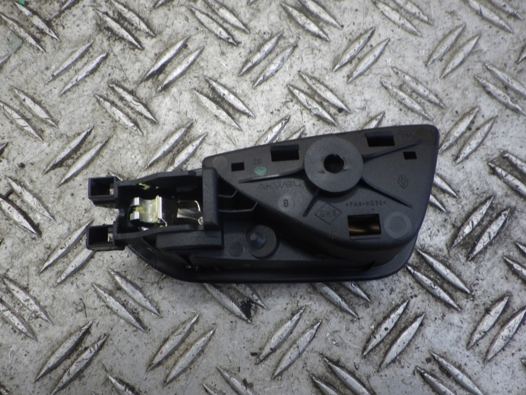 фото №2, Ручка внутренняя правая 826721378r renault clio v