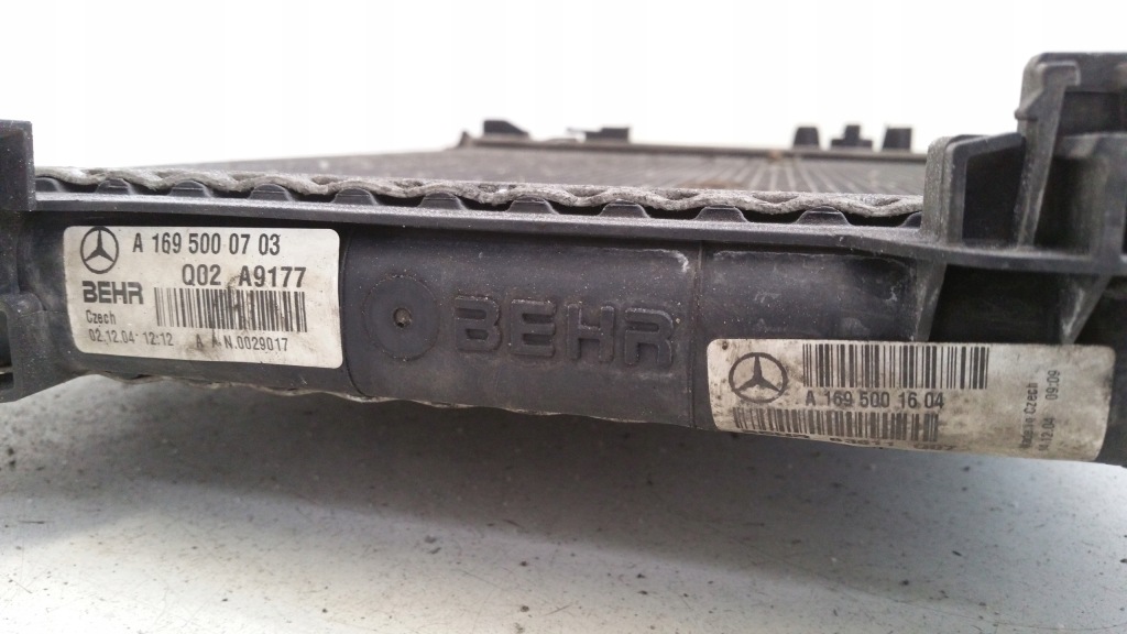 Радіатор води 1695000703 mercedes w169 Оригінал