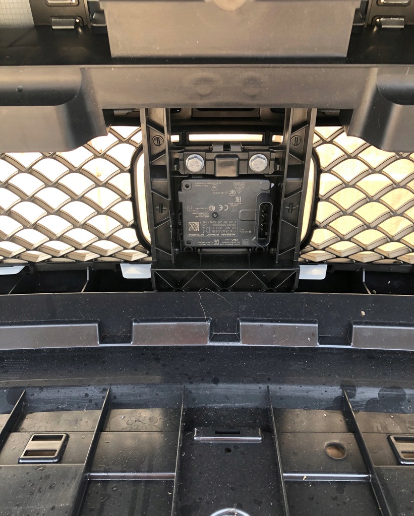 фото №9, Mercedes w420 klasa t бампер перед a095