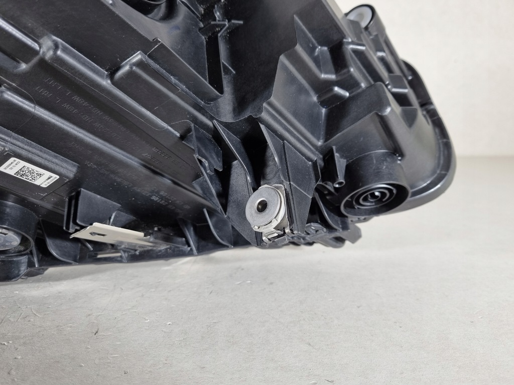 фото №13, Bmw 1 f40 full led лампа левая перед shadow eu