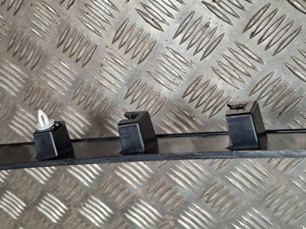 фото №9, Bmw 3 f30 f35 f31 2016 защита средняя стойка / c