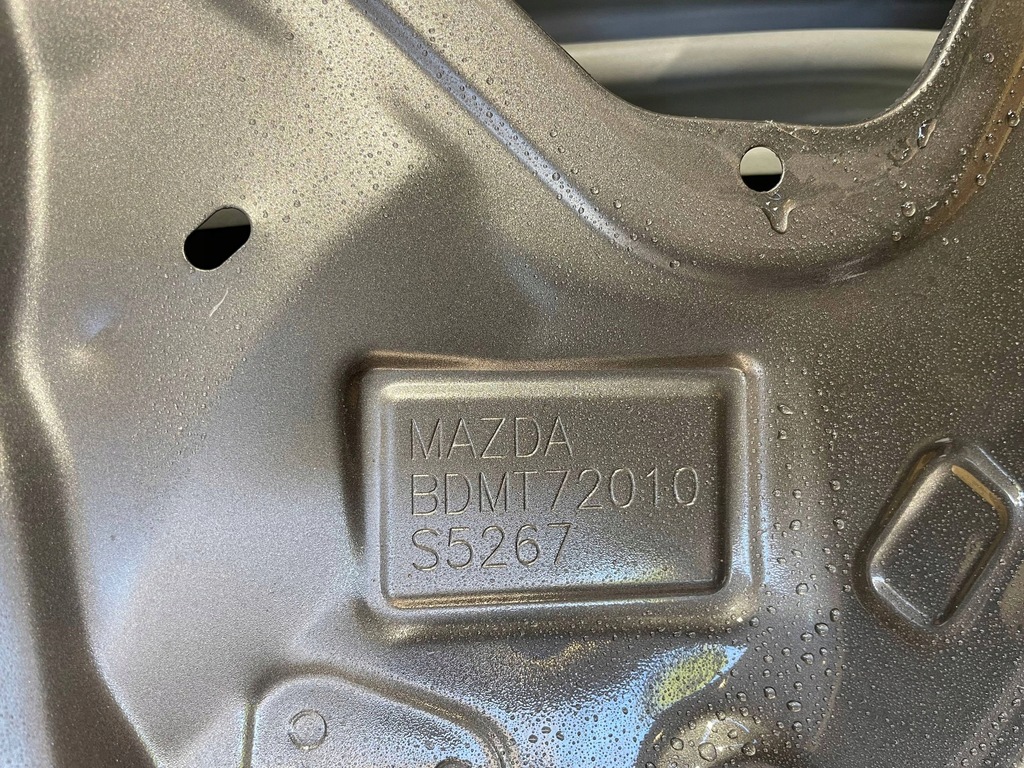 фото №7, Mazda 3 bp iv 4 hb 19- дверь правое задняя задние