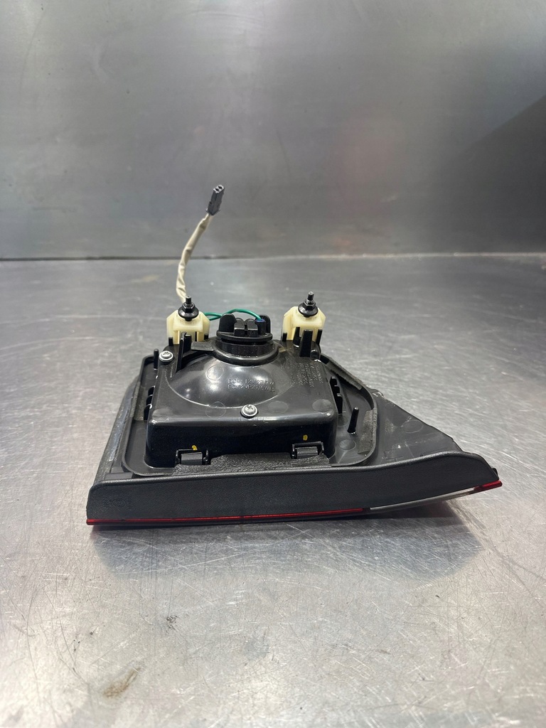 фото №6, Chevrolet orlando 2012 задняя сторона левая лампы задний крышки багажника