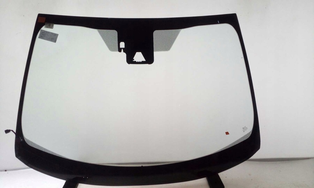 фото №1, Скло лобове передня toyota yaris cross 2020- датчик камера з підігрівом