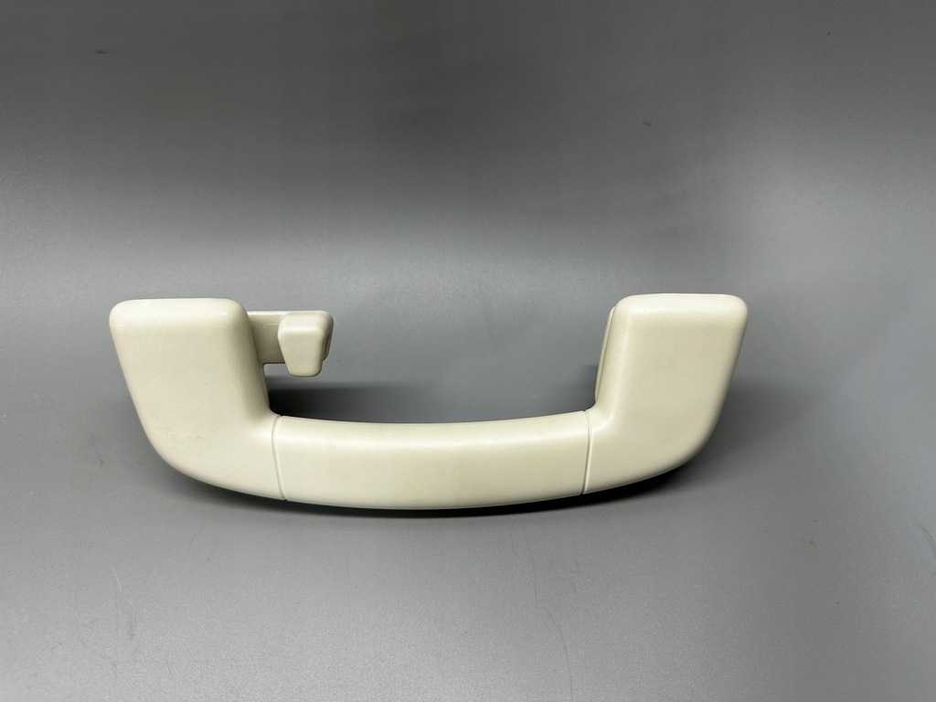 фото №1, Vw passat b8 ручка кронштейн потолочный задняя задняя st.tropez 3g0857643b