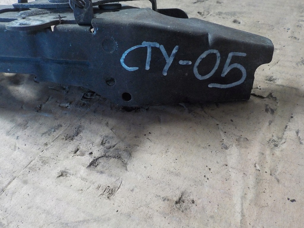 фото №4, Toyota corolla d4d замок капот