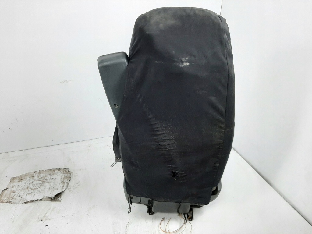 Renault premium euro4 10800cm3 07r сиденье пневматический левый водителя Киев