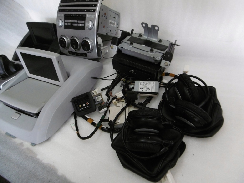 фото №11, Mazda 5 05/07r - навигация, dvd, камера, мониторы