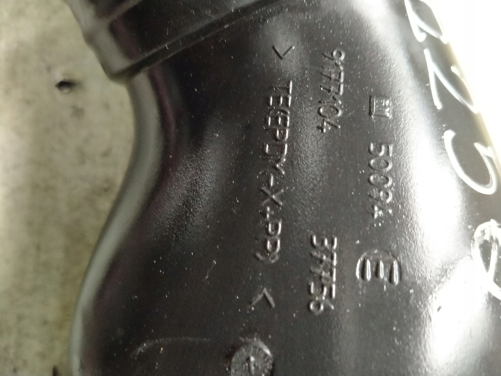 2256 opel vectra c труба пабтрубок  интеркулер 9177104 Цена