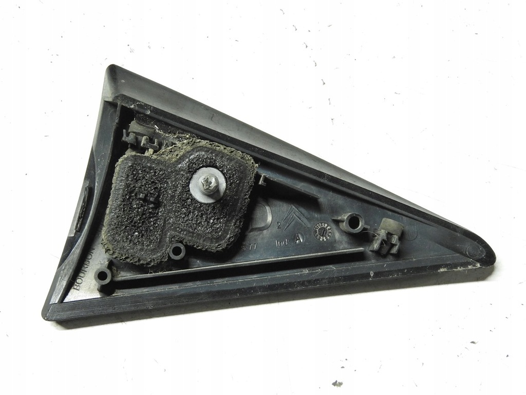 фото №7, Citroen ds3 09-14 молдинг кришки багажника правий задня 9686797577