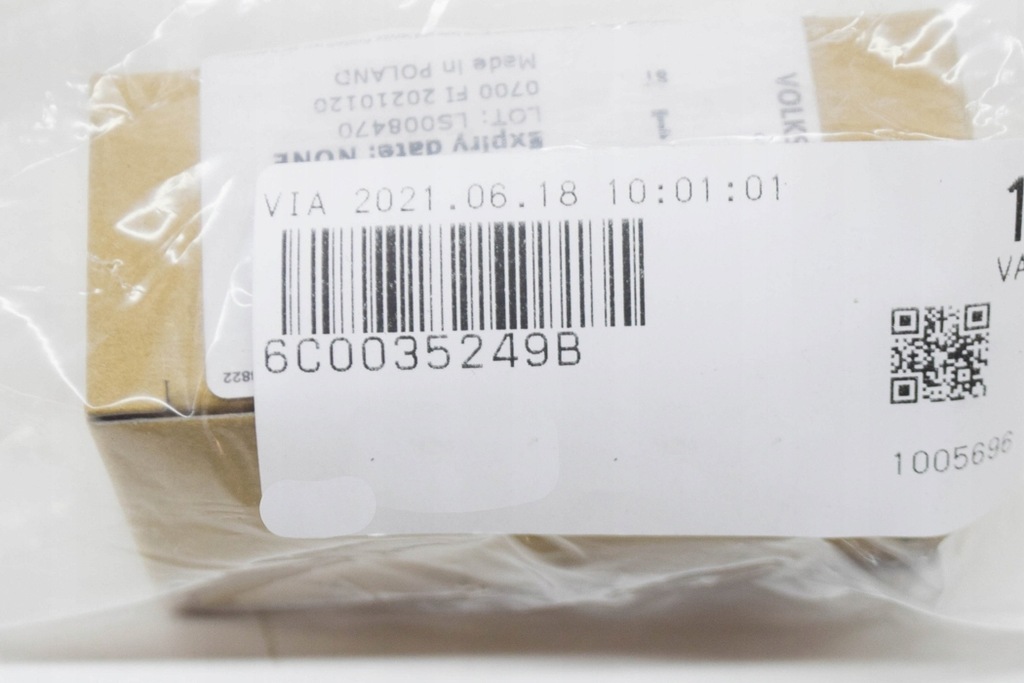 фото №9, Разъём usb volksvagen polo 6c с крышка nowe оригинальные 6c0035249b