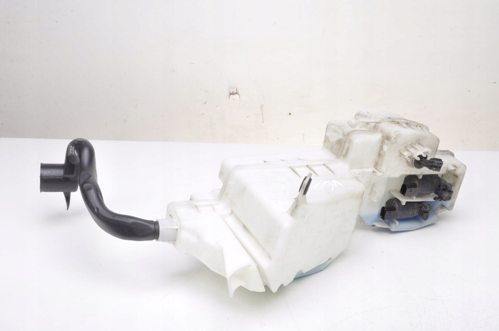 фото №1, Volvo s60 iii v60 ii бачок омывателя 30747576