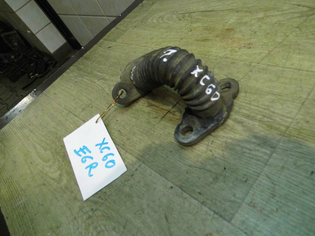 фото №2, Volvo xc60 s80 ii - колено трубка egr