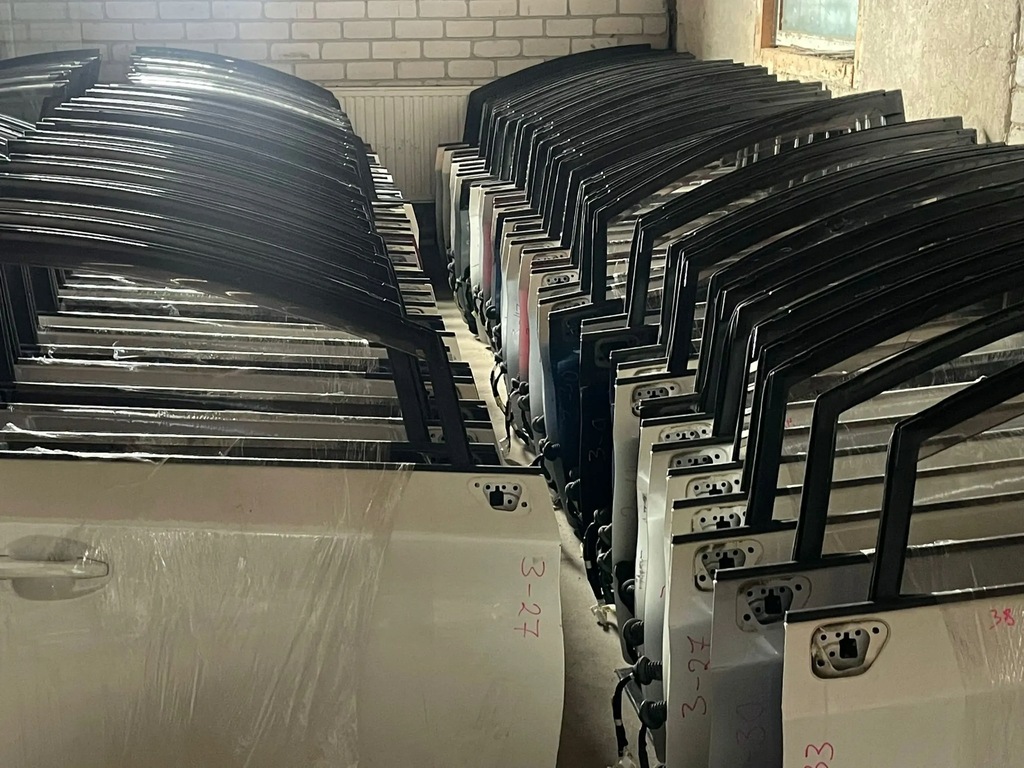 фото №13, Бампер перед kompletny набір частини кузовних toyota prius xw30 2011