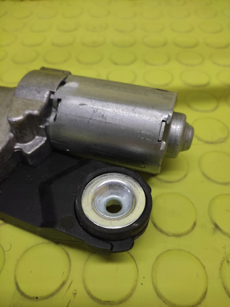 фото №4, Mazda 3 моторчик дворники задняя 0390201588