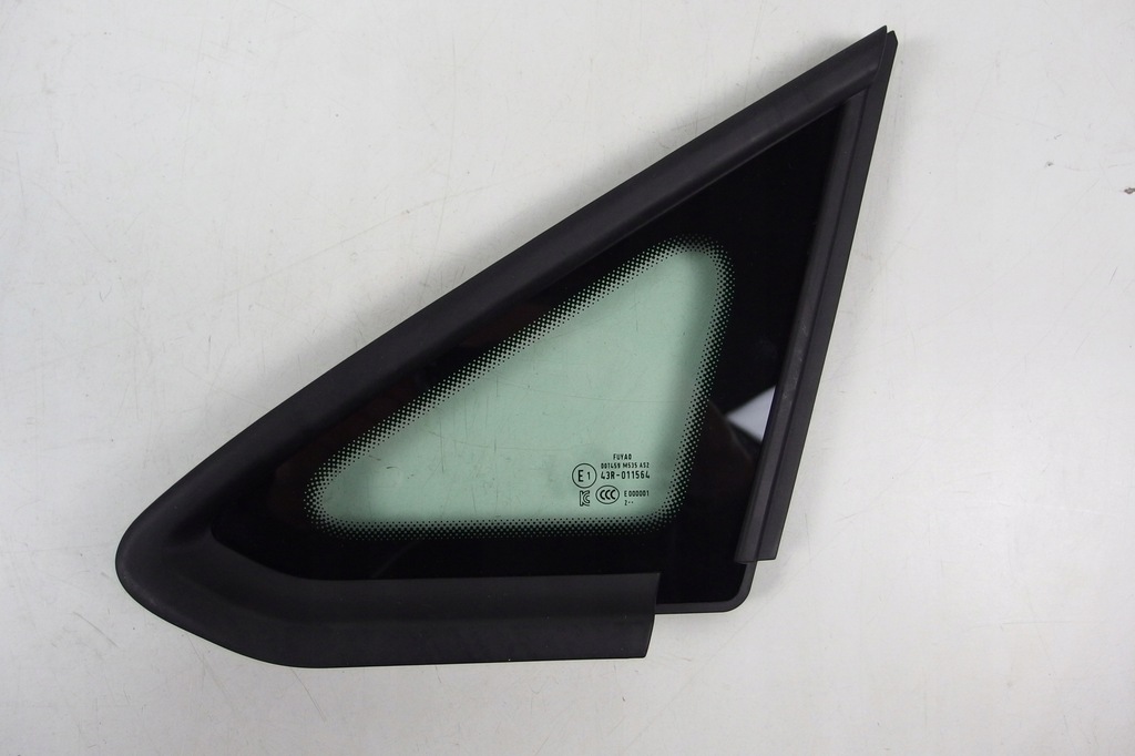 фото №1, Стекло кузовная левая передняя vw caddy v 5 2k7