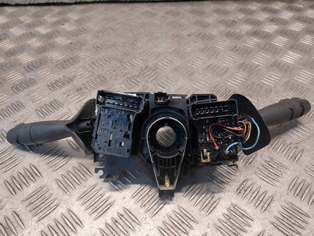 фото №7, Рычаг переключатель комбинированный dacia sandero i 8200792584