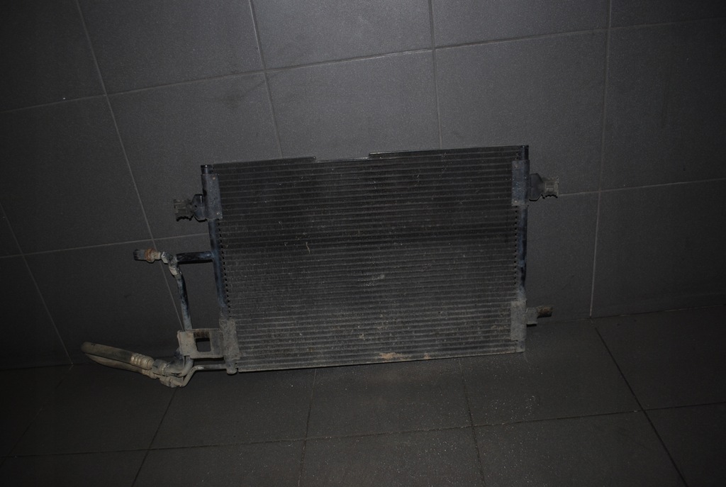 фото №10, Радиатор кондиционера audi a4 b5 8d0260401d