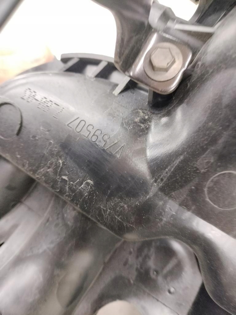 Колектор впускний  peugeot 308 рестайлінг  t9 gti 1.6 thp 272ps 17r 759507780 Недорого