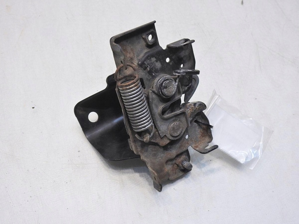 фото №6, Замок капот mazda 5 i