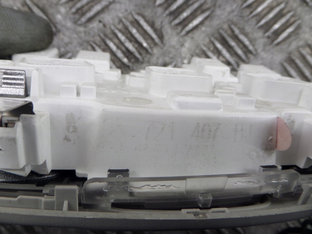 фото №2, Лампа салона кабины opel combo e berlingo iv rifter