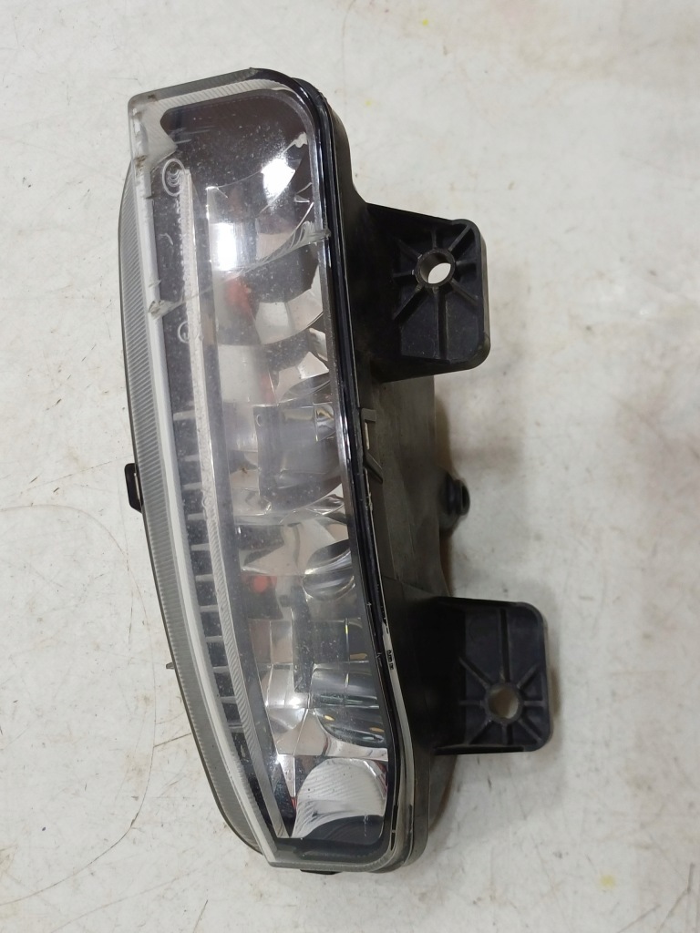 Купити Dodge ram v 19- протитуманна фара правий 68273292ab америка