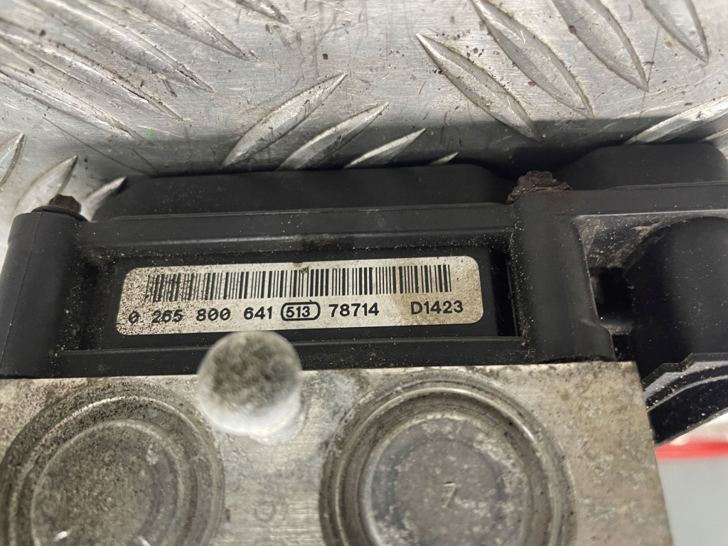 Насос блок управления abs 0265800641 daihatsu cuore vii 1,0b в Украине