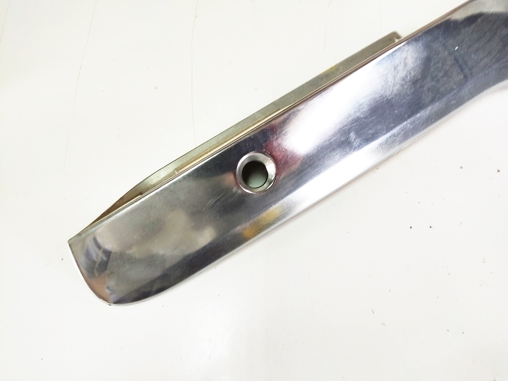 фото №2, Mazda tribute 03r накладка кришки