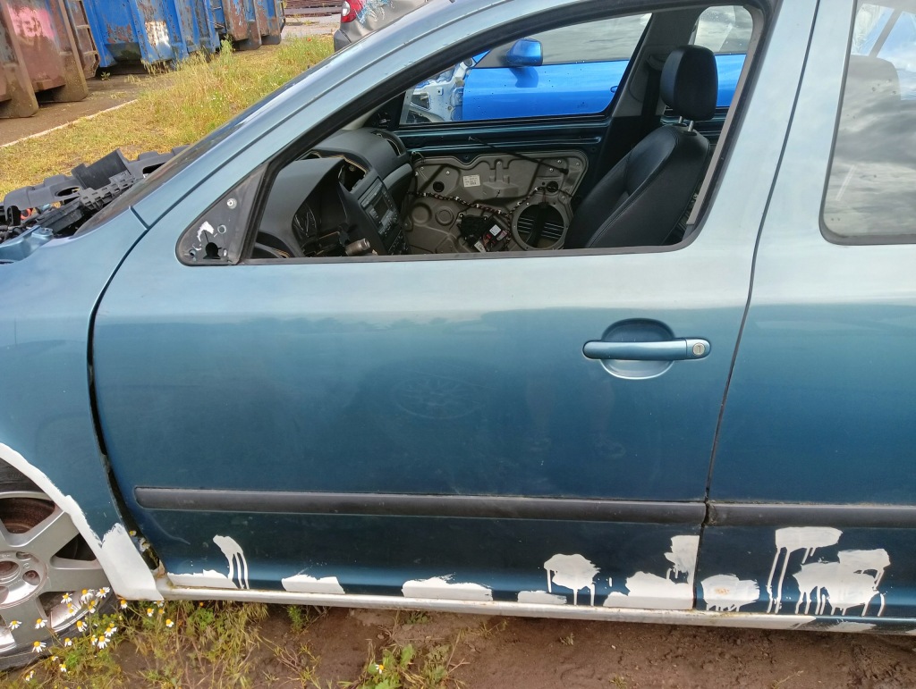 фото №1, Skoda octavia 2 ii lift 08-12r дверь левая перед lf8l