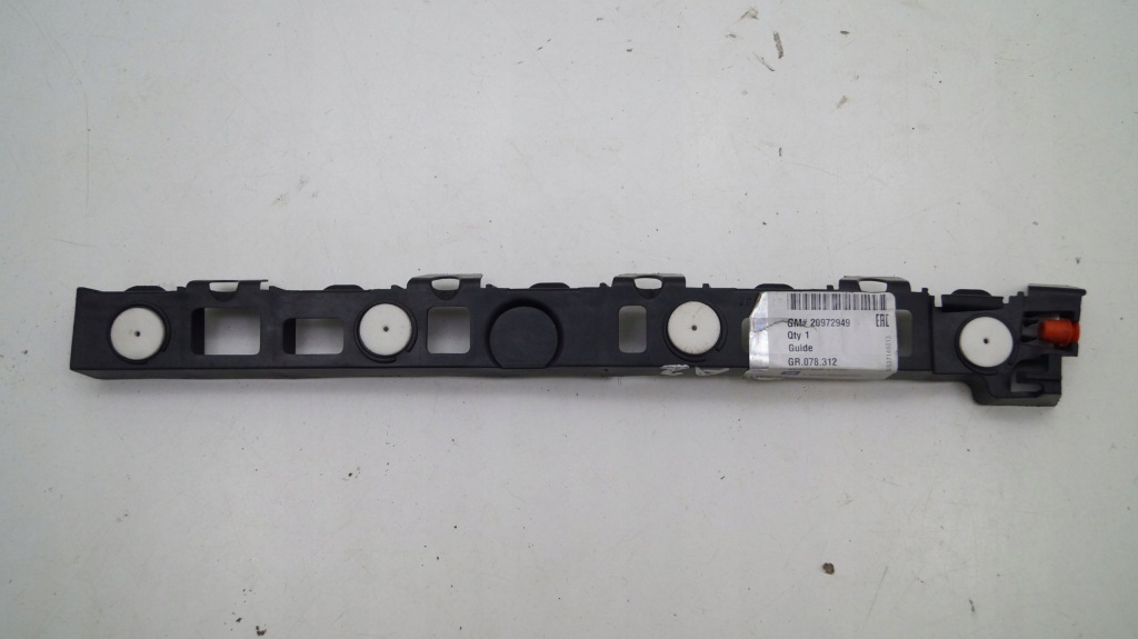 фото №1, Opel оригінальний номер 20972949 напрямна бампера