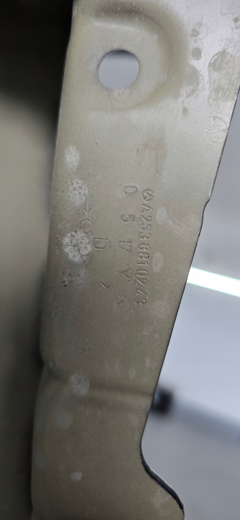 фото №14, Mercedes glc w 253 w253 крыло правый левый 197 x253