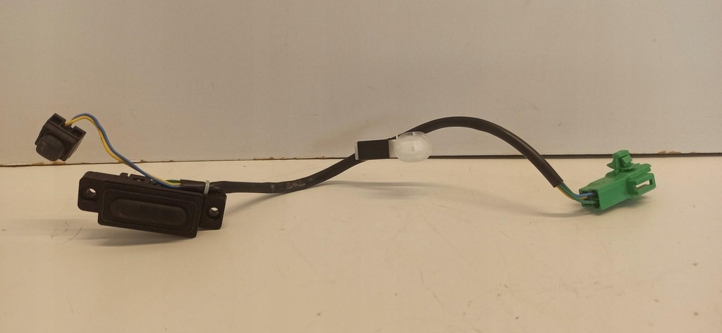 фото №1, Suzuki swift vii mk9 ручка багажника