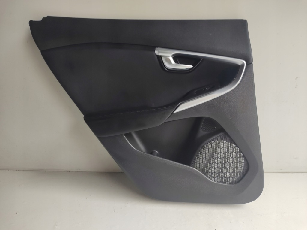 фото №1, Volvo v40 14r - обшивка двері лівий задня 1319940