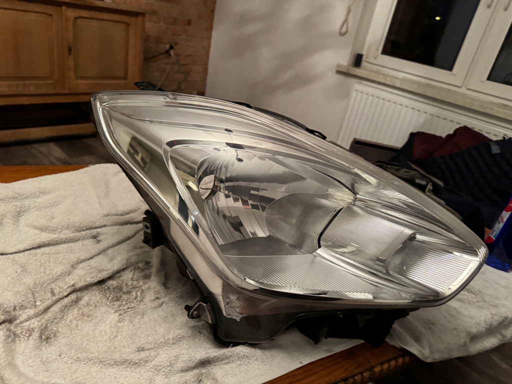 фото №5, Suzuki baleno ii лампа передняя правая обычная оригинальная нет клееная europa