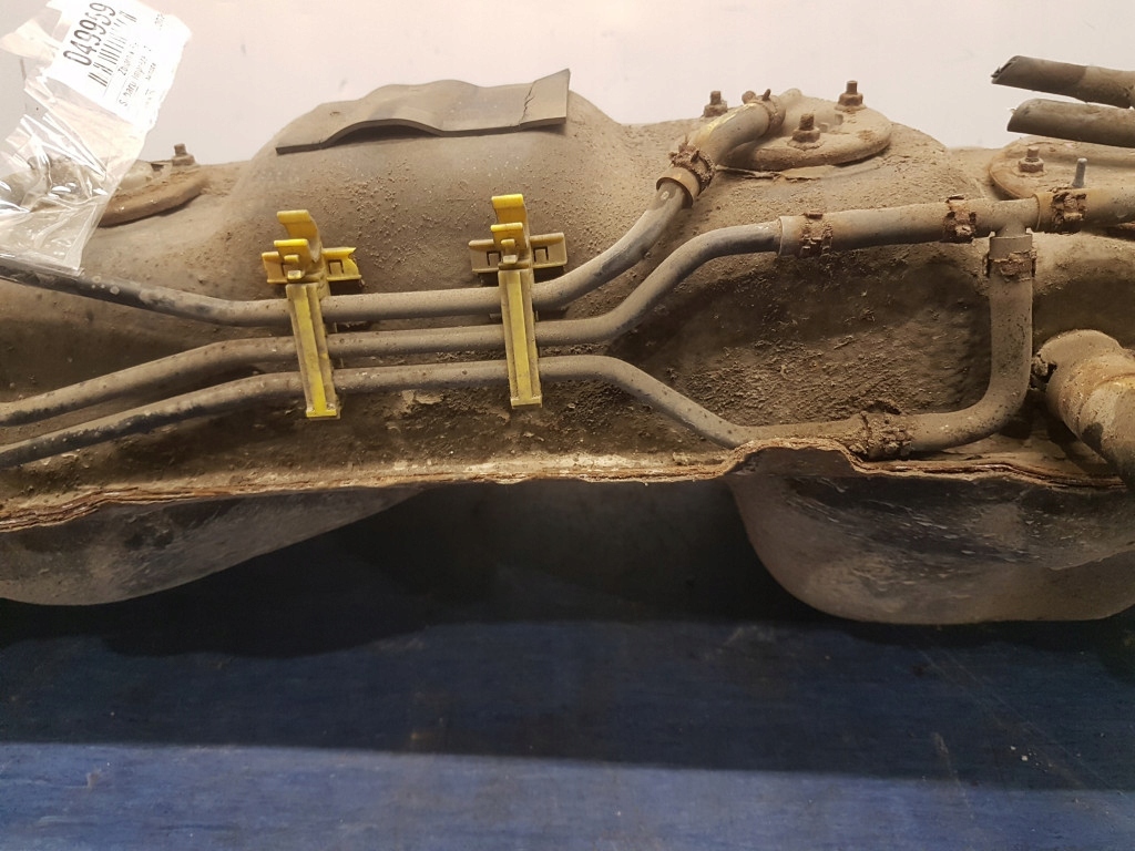 фото №16, Subaru impreza ii gd 2.0 бак топлива