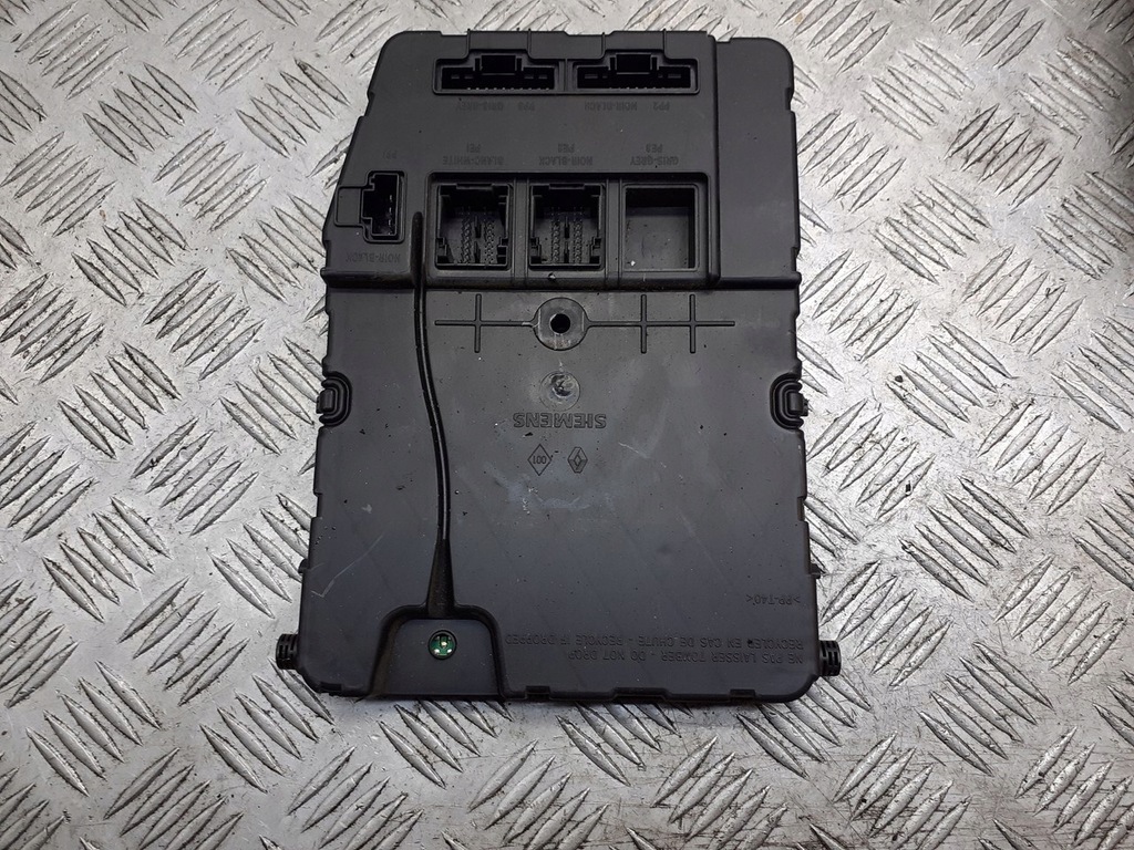 фото №1, Коробка модуль bsi scenic ii 1.5 dci 8200606824